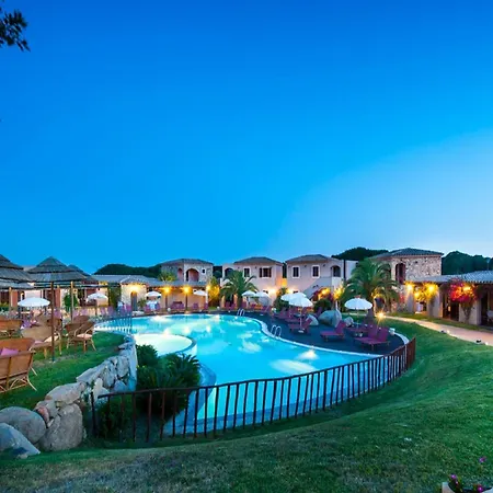 Three-room With Pool Lejlighed *