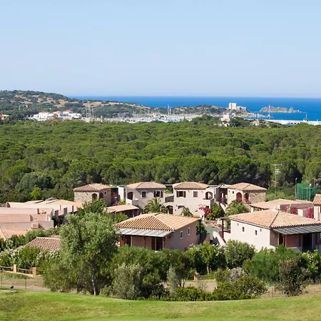 Apartment Three-room With Pool