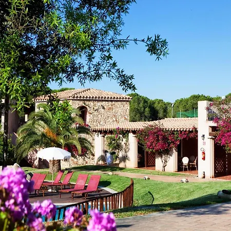 Three-room With Pool Apartment *