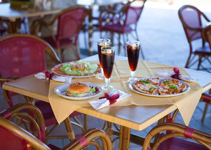 Three-room With Pool